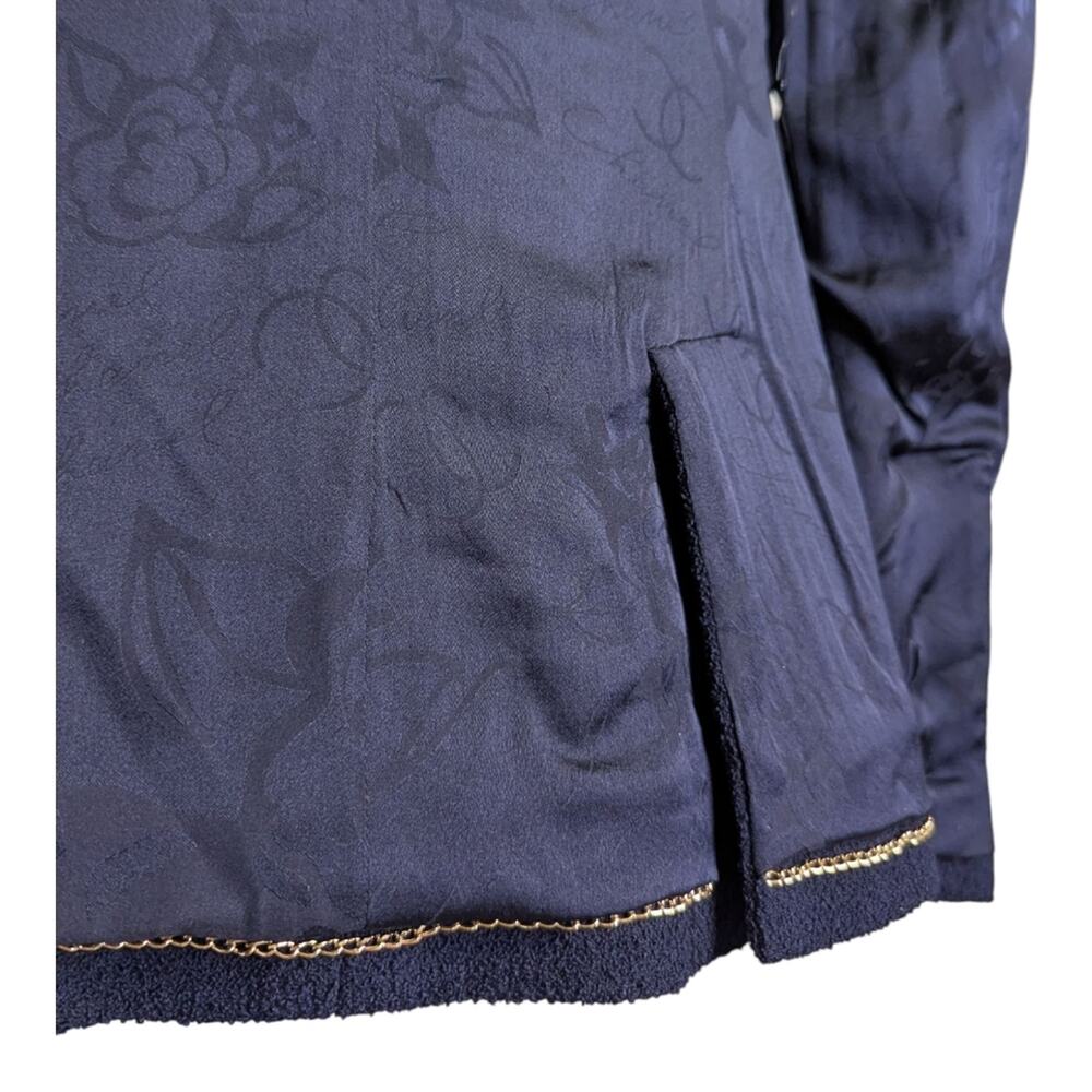 Chanel Cruise 2010  (10C) Jacket Navy Boucle Blazer Gold CC Buttons FR 38 US 6 - Picture 7 of 11
